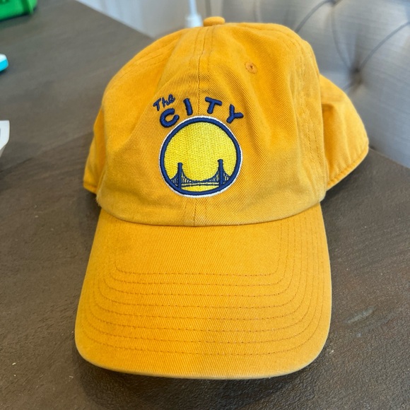 Golden State Warriors Hat Cap Strapback Yellow '47 NBA The City GSW Adjustable - Picture 2 of 7